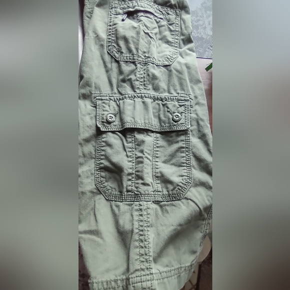 Eddie Bauer Ripstop Cargo Shorts & cropped Pants say 12 but Plus sized really - Picture 15 of 17